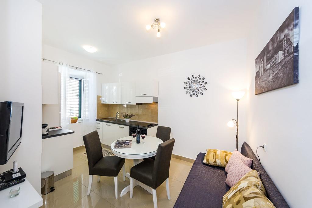 Apartment Gariful 扎达尔 外观 照片